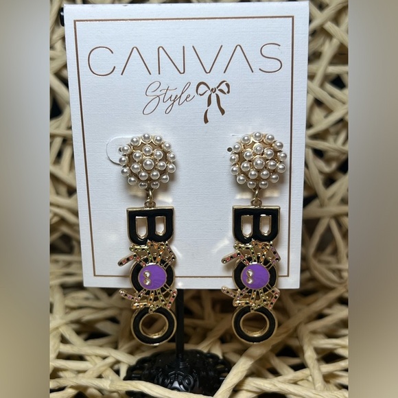 HALLOWEEN • BOO • DANGLE EARRINGS - Picture 3 of 4